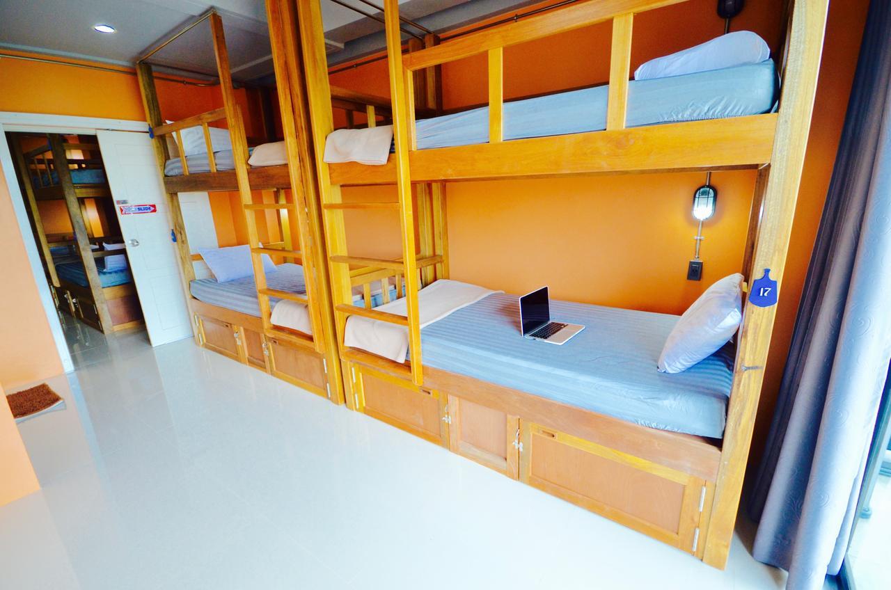 Nomad Hostel Krabi town Eksteriør bilde