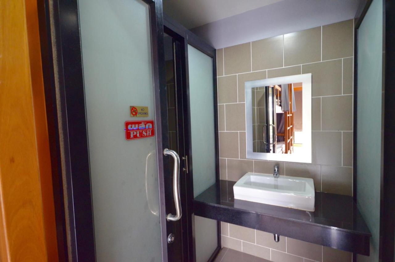 Nomad Hostel Krabi town Eksteriør bilde