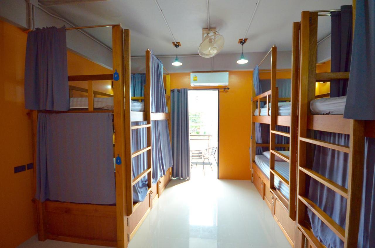 Nomad Hostel Krabi town Eksteriør bilde